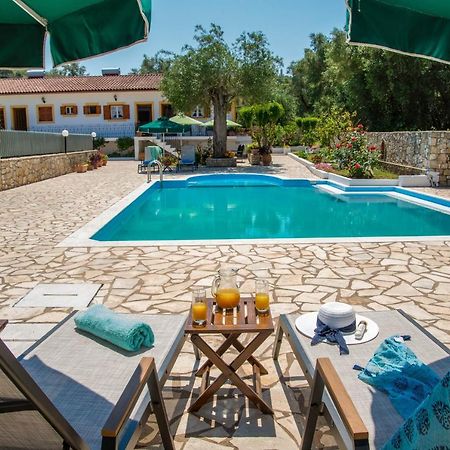 Aphrodite Studios & Apt With Pool Лакка Экстерьер фото